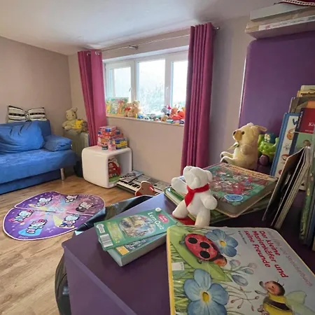 Edelweiss Apartment *